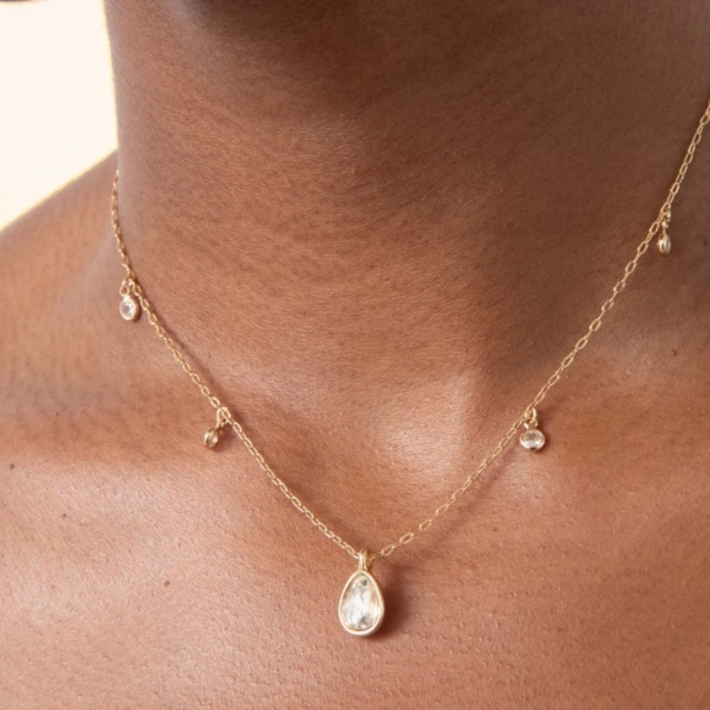 Ettika Elegant Gold Necklace with Crystal Accents - Picture 3 of 5